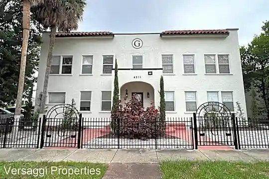 4211 W North A St Photo 1