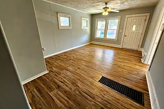 416 East Dillon Street, Unit Upper Photo 2