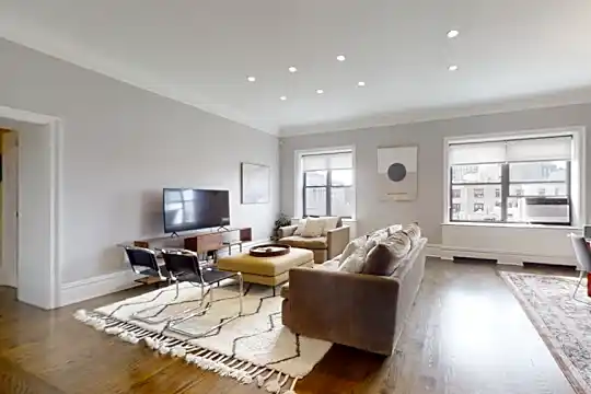225 Eastern Pkwy Photo 1