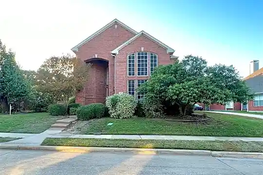 8711 Broken Point Dr Photo 2