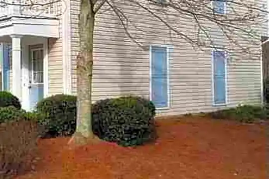 3803 Berkeley Crossing Photo 2