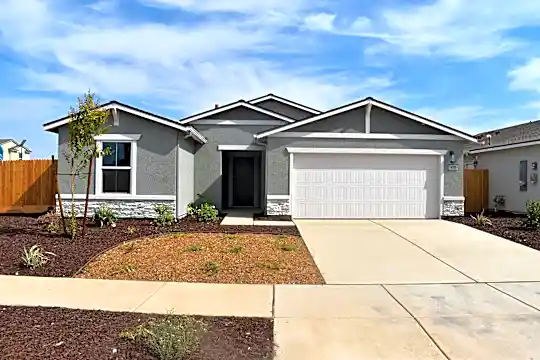 4578 Isabel Ct Photo 1