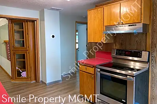 5322 SE 136th Ave Photo 2
