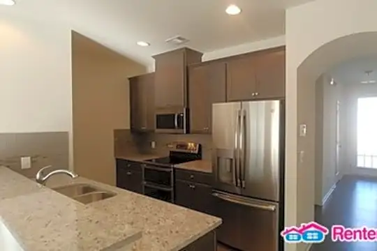 5024 Longview Walk Photo 1