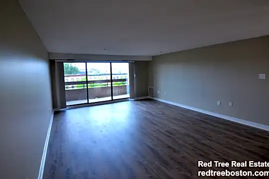 1111 Beacon St Photo 1