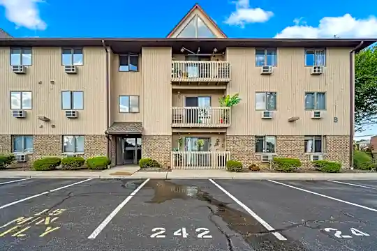 651 Riverside Ave #B29 Photo 1