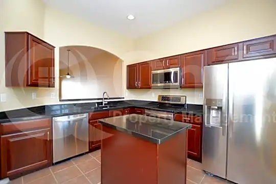 4533 North 22Nd Street, Unit 224 Photo 2