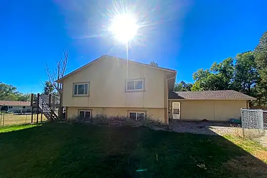 72 El Dorado Ln Photo 1