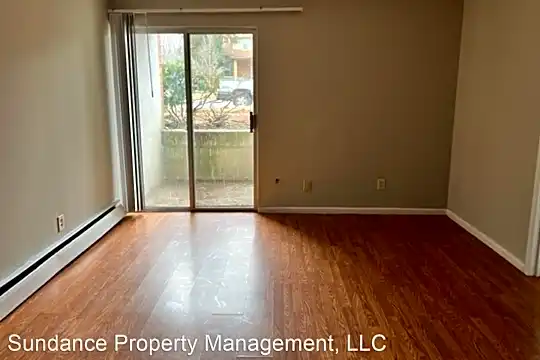 1651 W North Bend Rd Photo 1