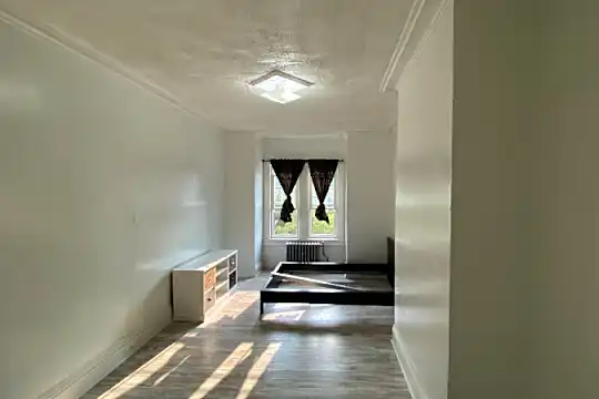 35 Shepherd Ave Photo 1