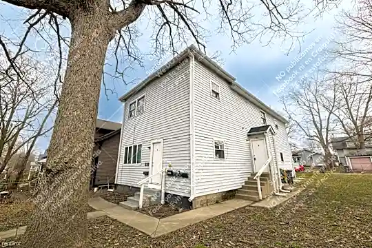 331 N Temple Ave Photo 2
