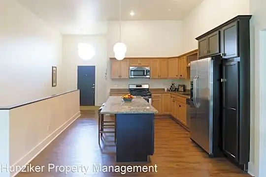 328 Sunflower Dr Photo 1