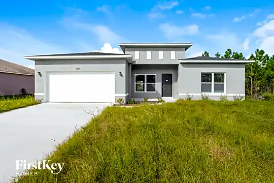 2057 Cogan Drive Photo 1