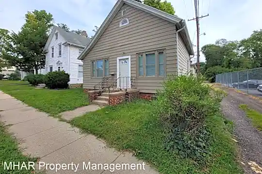 120 N Frances St Photo 1