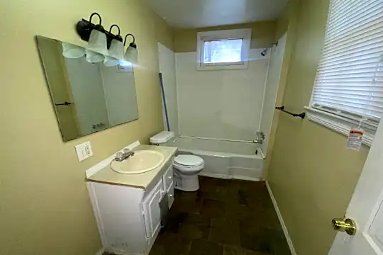 2529 20th Street Ensley Photo 2