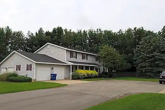 Country View North Apartments Photo 1