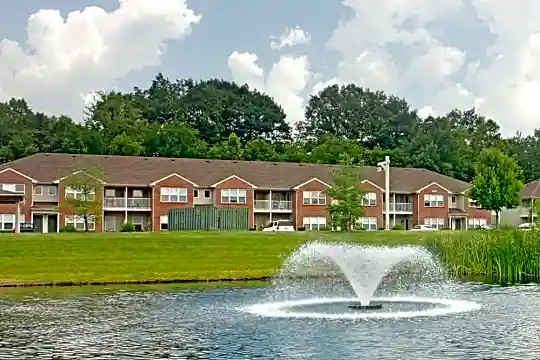 The Overlook Apartments Photo 1