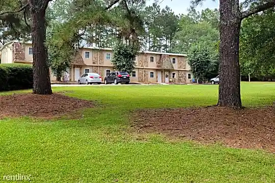 88 Angie Dr