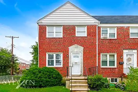1271 Halstead Rd Photo 1