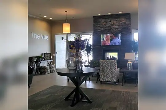 The Vue Luxury Apartment Homes Photo 2