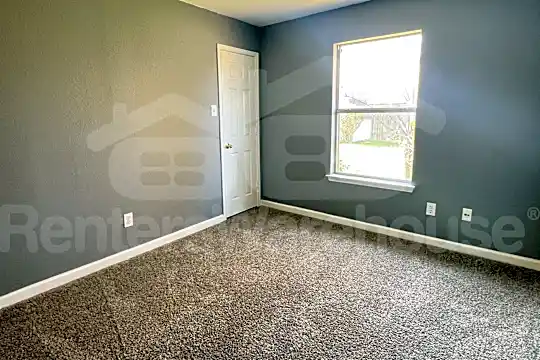 7115 Ocho Rios Dr Photo 2