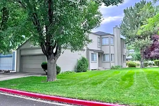 7534 Whimbleton Way Photo 1