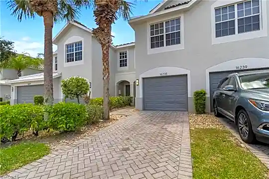 16235 Ravina Way #28 Photo 1