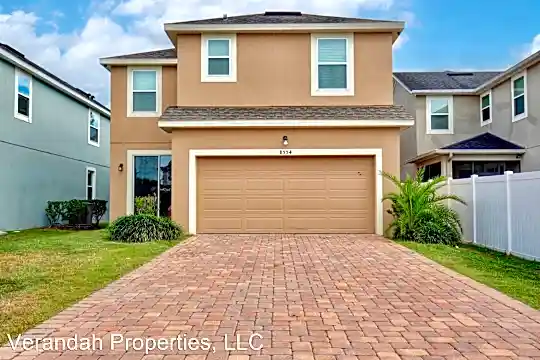 8554 Tallfield Ave Photo 2