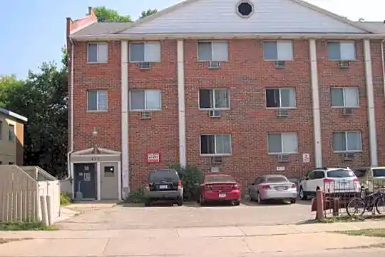 MPM's Campus Area Housing Photo 1