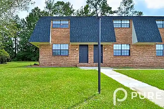 2198 Hillcrest Street Northeast, Orangeburg, SC... Photo 2