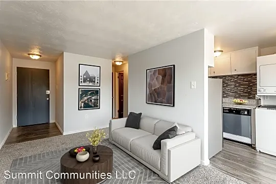 Knight Apartments and Sunlight Townhomes - located in historic downtown Greeley! Photo 1