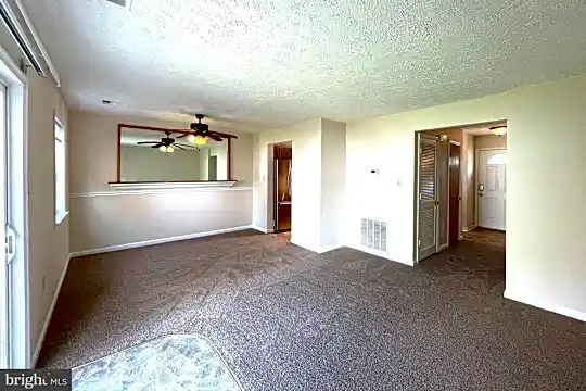 21874 Ronald Dr Photo 2