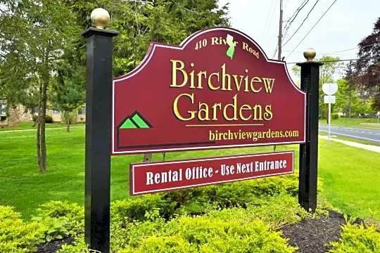 Birchview Gardens Photo 1