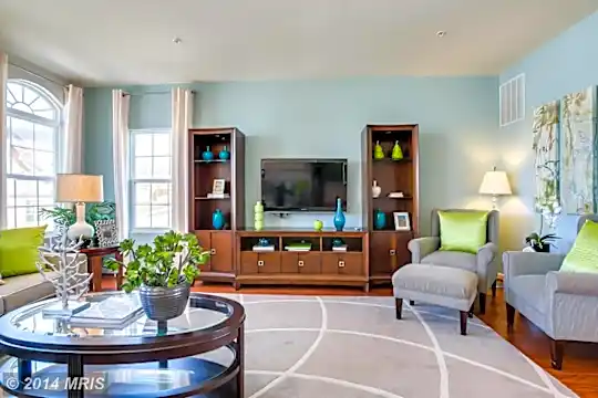3529 Sea Grass Ln Photo 2