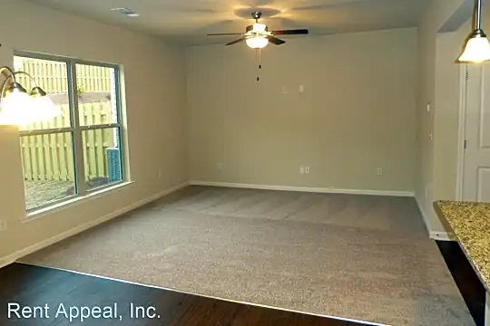 1577 Brookmere Way Photo 2