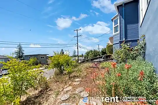 3871 Huntington Street Photo 2