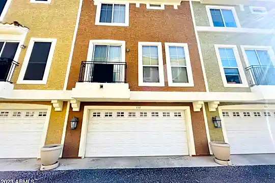 22125 N 29th Ave #112 Photo 1