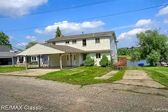 2841 Coral Way Photo 2
