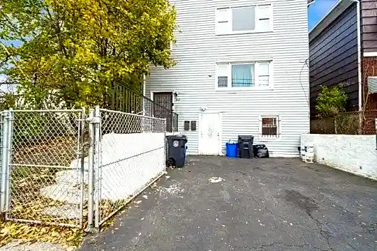 812 S 20th St #3RD Photo 1