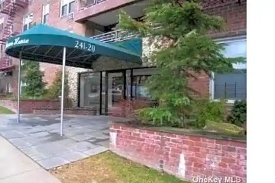 240-02 Northern Blvd #1F Photo 1