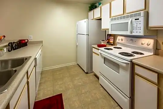 Campus Crossing Apartments Photo 2