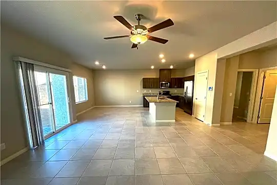 5371 Maroon Guava St Photo 2