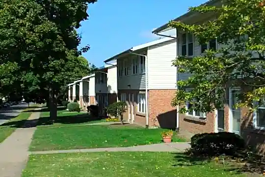 Harris Park Apartments Photo 1