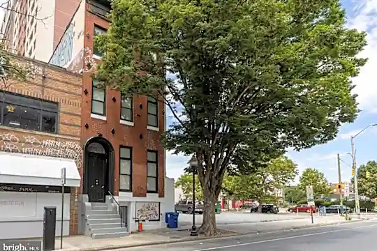 1918 N Charles St #2 Photo 1