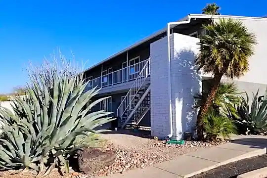 8477 E Broadway Blvd Photo 1