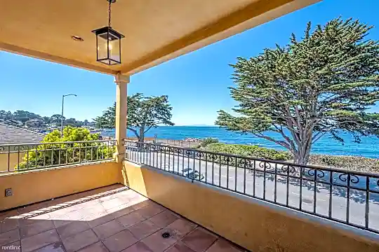 195 Ocean View Blvd Photo 2