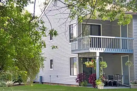 Forest Glen Apartments Photo 2