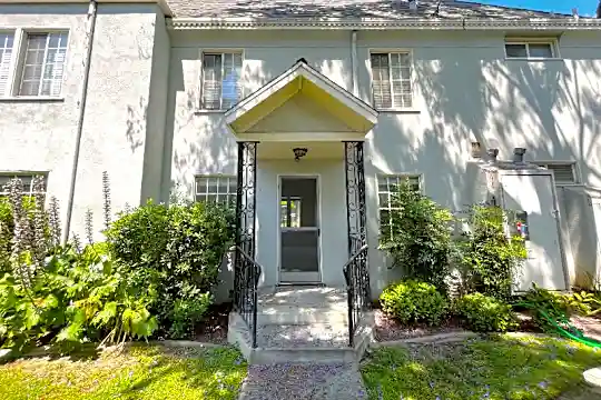 802 Euclid Ave Photo 1