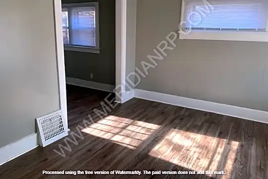 1518 Taylor St Photo 2