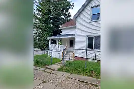 296 Laurel Hill Ave Photo 1